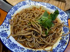 -锅来乐地锅鸡(安亭店)