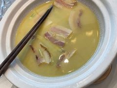 -梅花香里大酒店(郁金香路店)