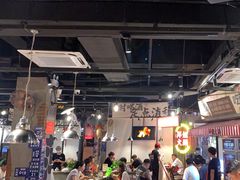 -萍姐火锅·公路夜市(武汉首店)