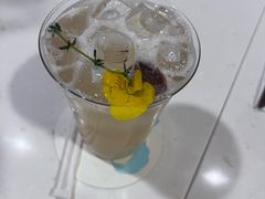 -潮一不贰·法式甜品·生日蛋糕·西式简餐(外滩店)