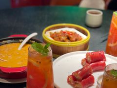 -蝴蝶里·粤菜·点心(滨江龙湖店)