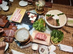-慢丽江·云南野生菌土鸡锅(西山店)