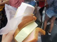 -詹爷爷乌节路街头冰淇淋