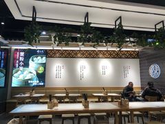大堂-馋三尺蟹粉小笼(人民广场店)