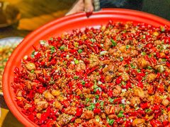 吃不得辣子鸡-先启半步颠·川菜小炒