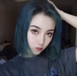 -AYO SALON