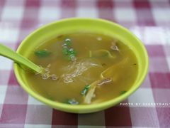 牛肉粉丝汤-胡记锅贴·沪上游子老鸭粉丝汤(太原路店)