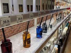 -NITORI 宜得利家居(上海金桥啦啦宝都店)