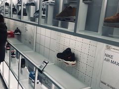-NIKE品牌体验店(南京东路店)