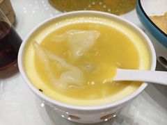 -东豪园林海鲜酒家(南港路辅路店)