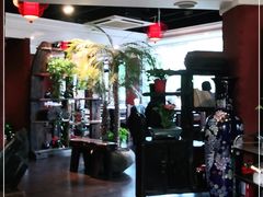 -大匠工房古船木艺术餐厅·猪肚鸡专门店(长白仙岛店)