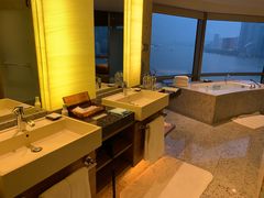 -上海外滩茂悦大酒店