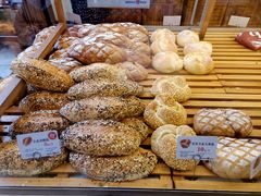 -BROAD面包路·欧式面包(龙湖时代C馆店)