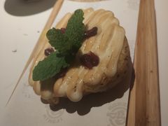 -鸣记脆皮烤鱼·海鲜烤鱼(三八广场店)