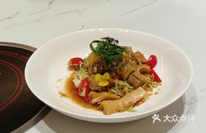 Thai-style Fish Lips Salad