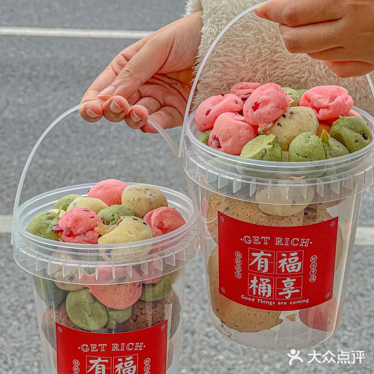 能扯嘚一米❗️这家的麻薯真的摆
