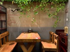 -万记麻辣烫国展总店