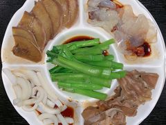 -河畔春天时尚餐厅