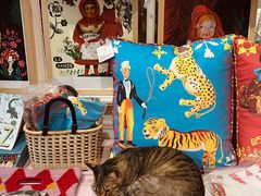 -恋物百货商店(华侨城店)