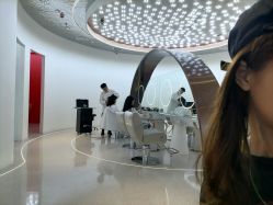 -In Style Hair Salon