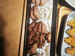 -蜜桃餐厅·伴山(绿宝广场店)