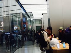 -Apple 零售店(Canton Road)