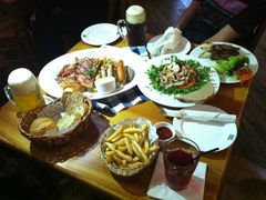 -皇冠自酿啤酒坊(中国红街5号楼店)