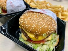 -The Habit Burger Grill 哈比特汉堡(爱琴海店)