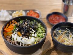 -吴草鸡爪오초닭발韩食堂(融恒盈嘉中心店)