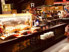 自助取餐区-四海一家自助餐(益田假日广场店)