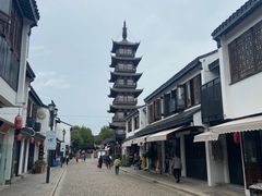 -汇龙潭