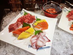 -亮马河饭店翠雅咖啡厅