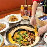 苏州惊现东北神秘组织！人均50+被大铁锅香到