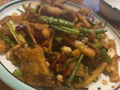-东来菜馆•手抓海鲜家常菜•海鲜锅贴(鸽子窝店)