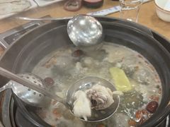 -濠轩阁特色生蚝火锅(水湾路店)