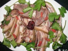 -长顺花江狗肉牛羊肉馆(五一广场店)