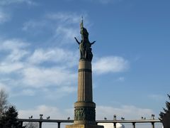 -人民防洪胜利纪念塔