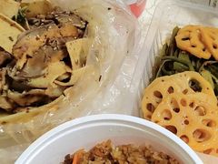-奉天玖福记熏拌鸡架(泛华店)