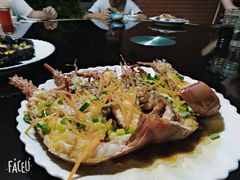 -三姐妹·海鲜大排档