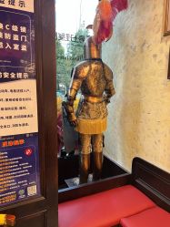 -东方先生国潮男士理发馆