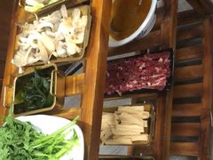 -刘少华贵州小黄牛·鲜牛肉火锅(总店)