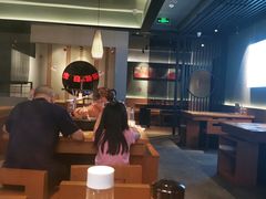 -呷哺呷哺(融创茂店)