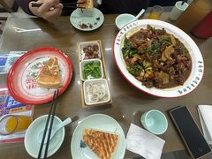招牌滕州辣子鸡-鲁南仔·滕州炒鸡(经三路店)
