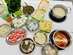 -朱富贵火锅(金融街万达店)