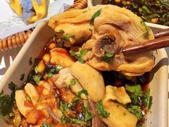 -椰子湾·海南火锅·糟粕醋·椰子鸡(正大广场店)