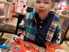 -大中华希尔顿酒店-念自助餐·嗨啤·小龙虾