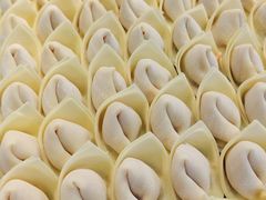 -八一路好吃街(雨田商务大厦店)