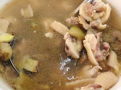 -银峰农庄·特色烧鸡·鲜无花果浸鸡