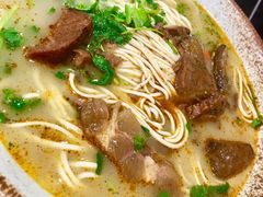 -金杨拉面王小吃面馆·牛三宝面·红烧牛肉粉