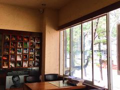 -麦田书店(国防路店)